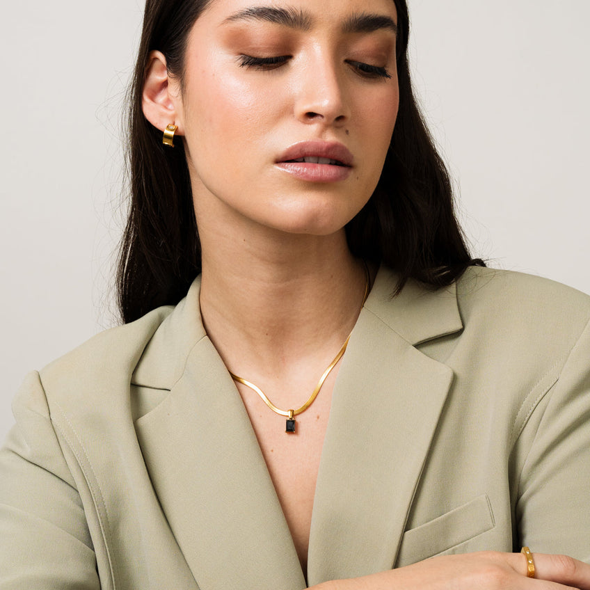Colar escama com pingente Banhado a Ouro 18K