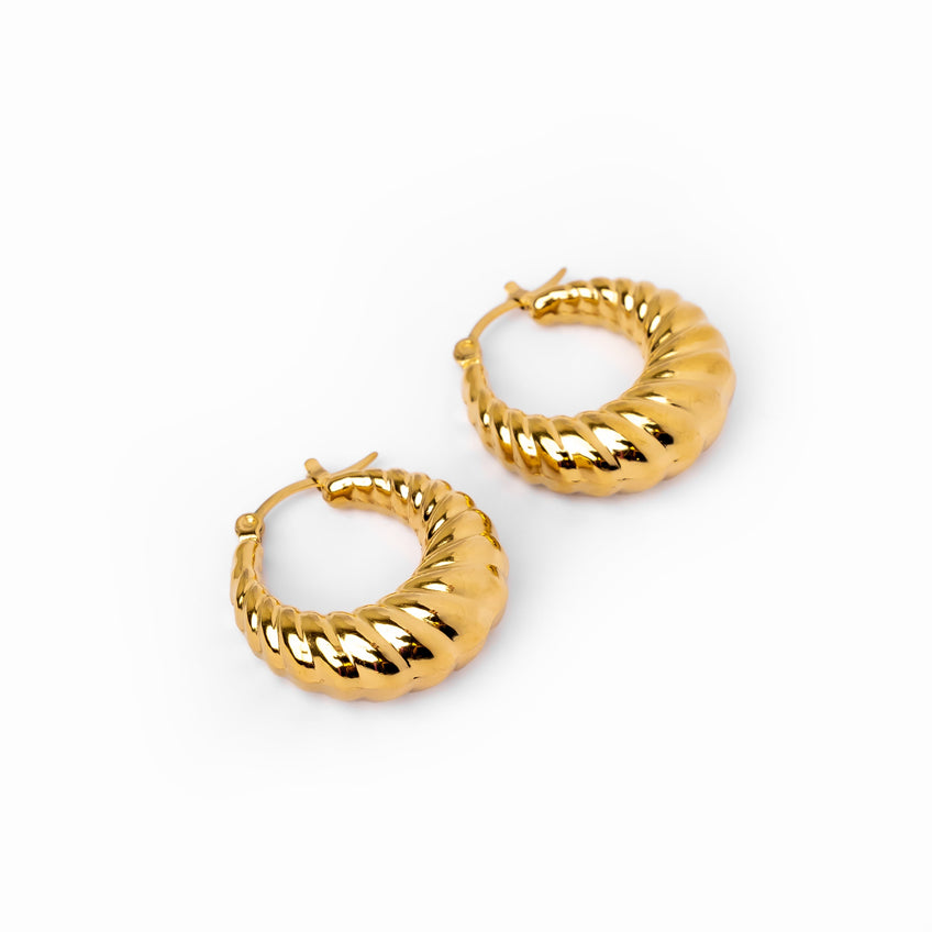 Brincos de argola lua nova Banhado a Ouro 18K